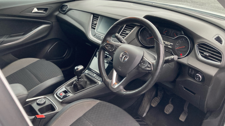 Vauxhall Grandland X 1.2 Turbo Sport Nav 5dr Petrol Hatchback